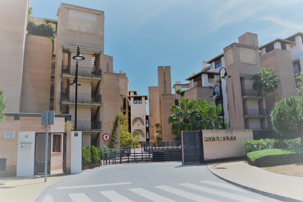 Bahia De La Plata 1A Apartment Estepona Bagian luar foto
